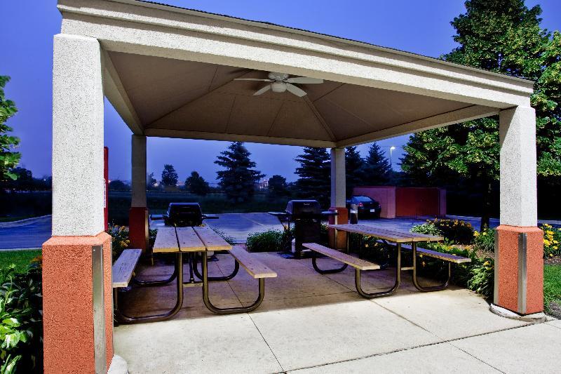 Sonesta Simply Suites Chicago Libertyville Buitenkant foto