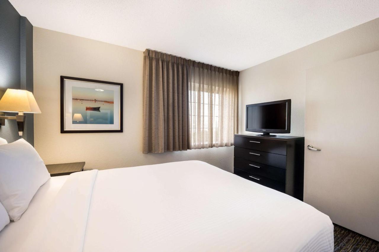 Sonesta Simply Suites Chicago Libertyville Buitenkant foto